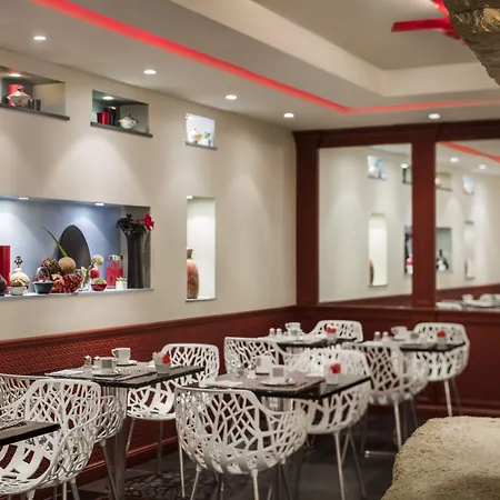 Louvre Saint-honore Hotel 4*
