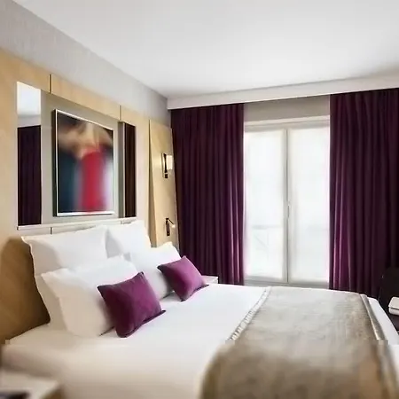 لوفر سانت أونوري 4*