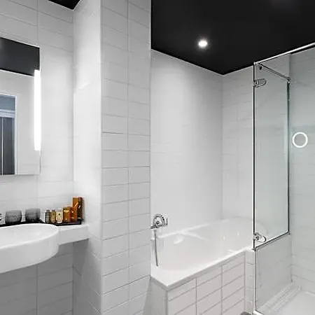 Louvre Saint-honoré Hotel 4*