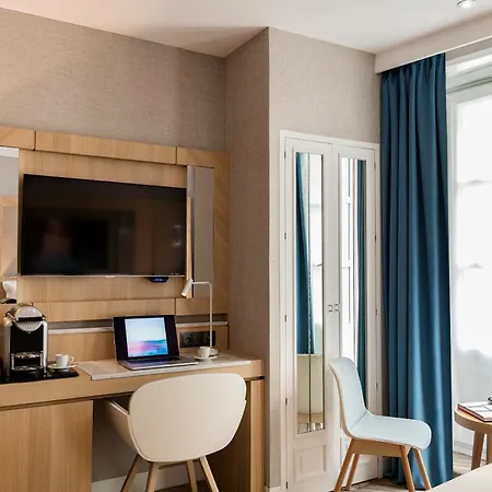 ホテル Louvre Saint-honore