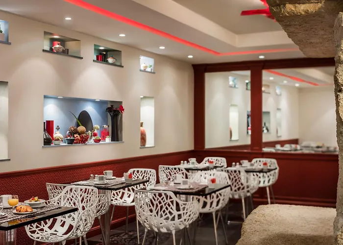 Louvre Saint-honore Hotel 4*