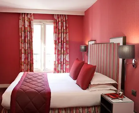 Louvre Saint-honore 4*